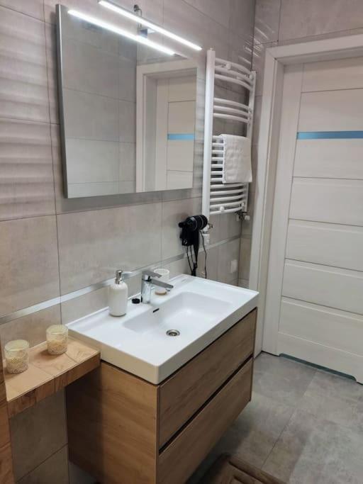Green Dream Apartment Pobierowo Kryty Basen Dış mekan fotoğraf